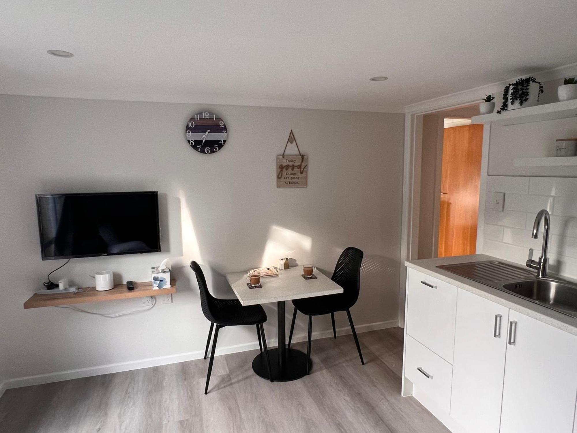 Hill View Abode Tawa Appartement Wellington Buitenkant foto